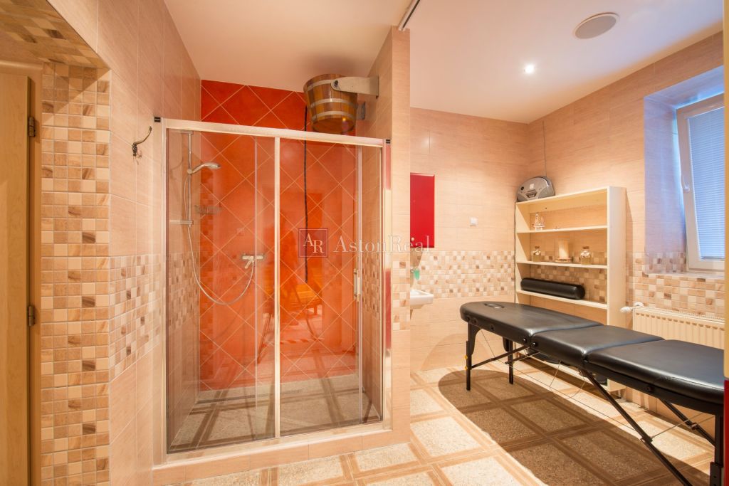 Hotel – pohled 11