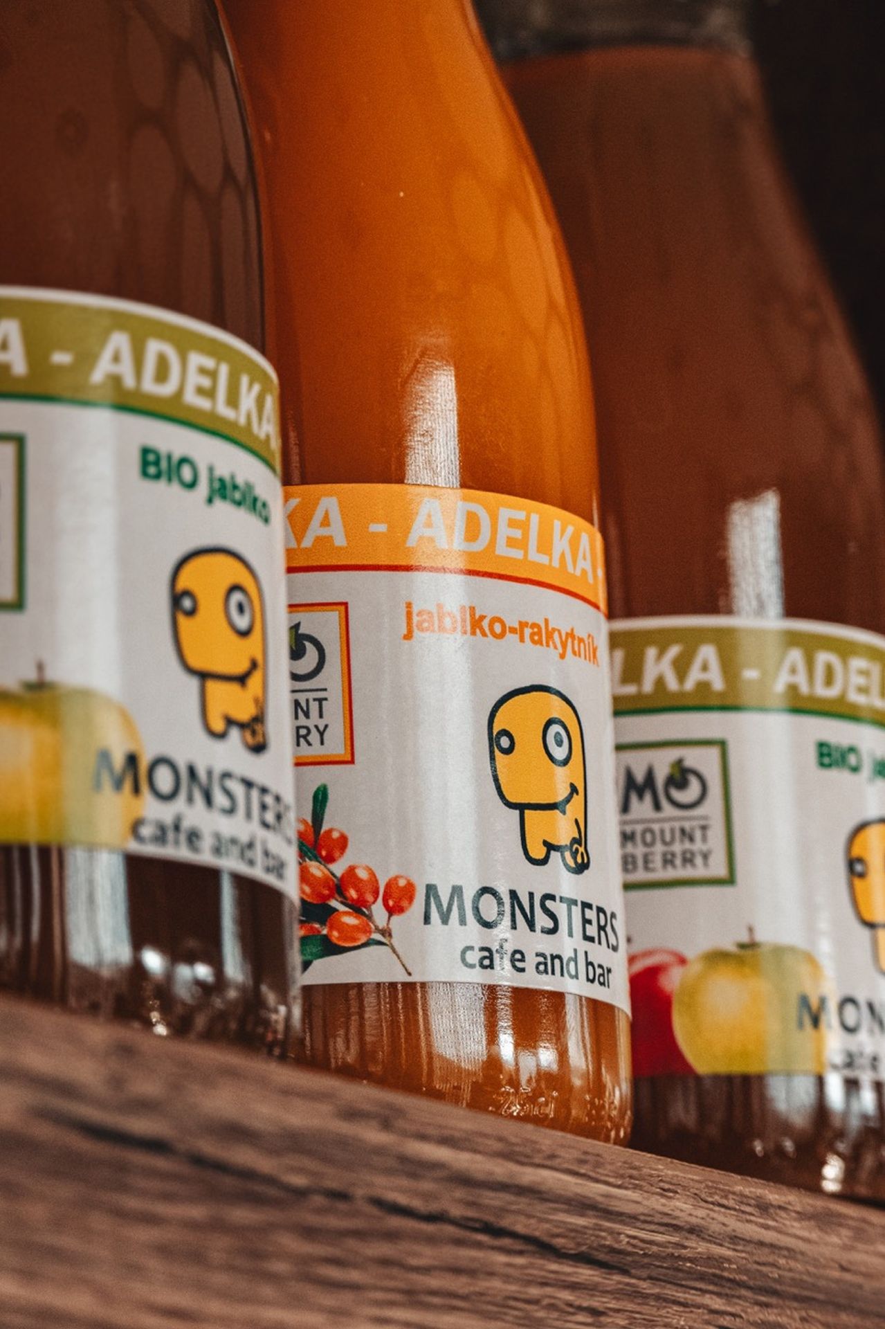 MONSTERS cafe and bar – vlastní značka