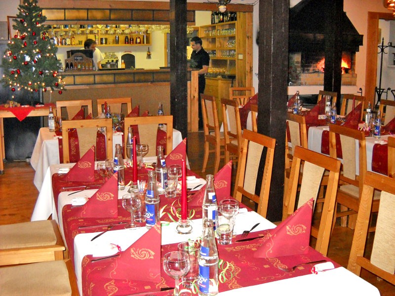 Hotel Panoráma – restaurace Koliba
